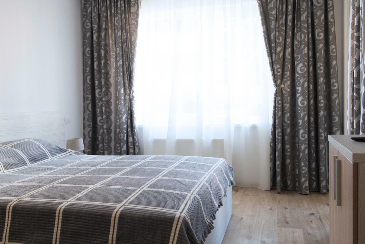Cassie Apartment Brasov Luaran gambar