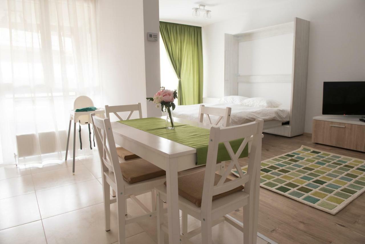 Cassie Apartment Brasov Luaran gambar